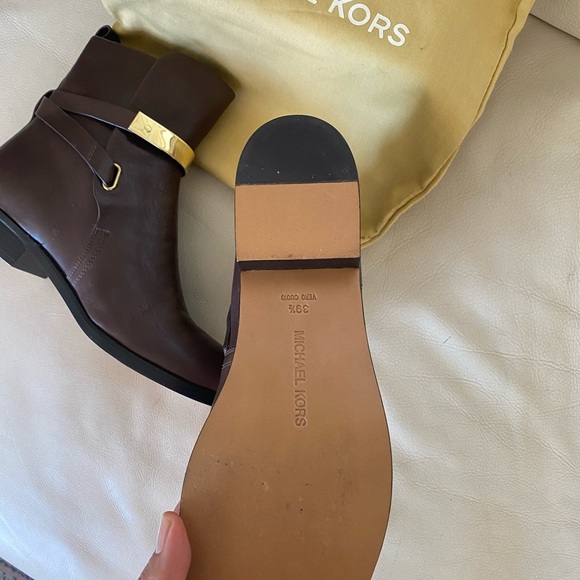 Michael Kors Leather Boots ✨ Never Worn ✨ - Picture 6 of 7